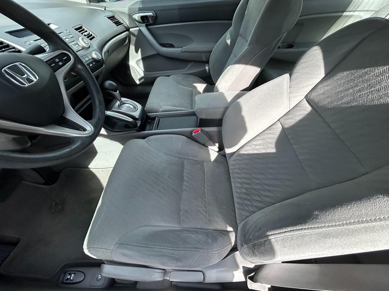 Honda Civic Cpe 2dr Auto LX 2009