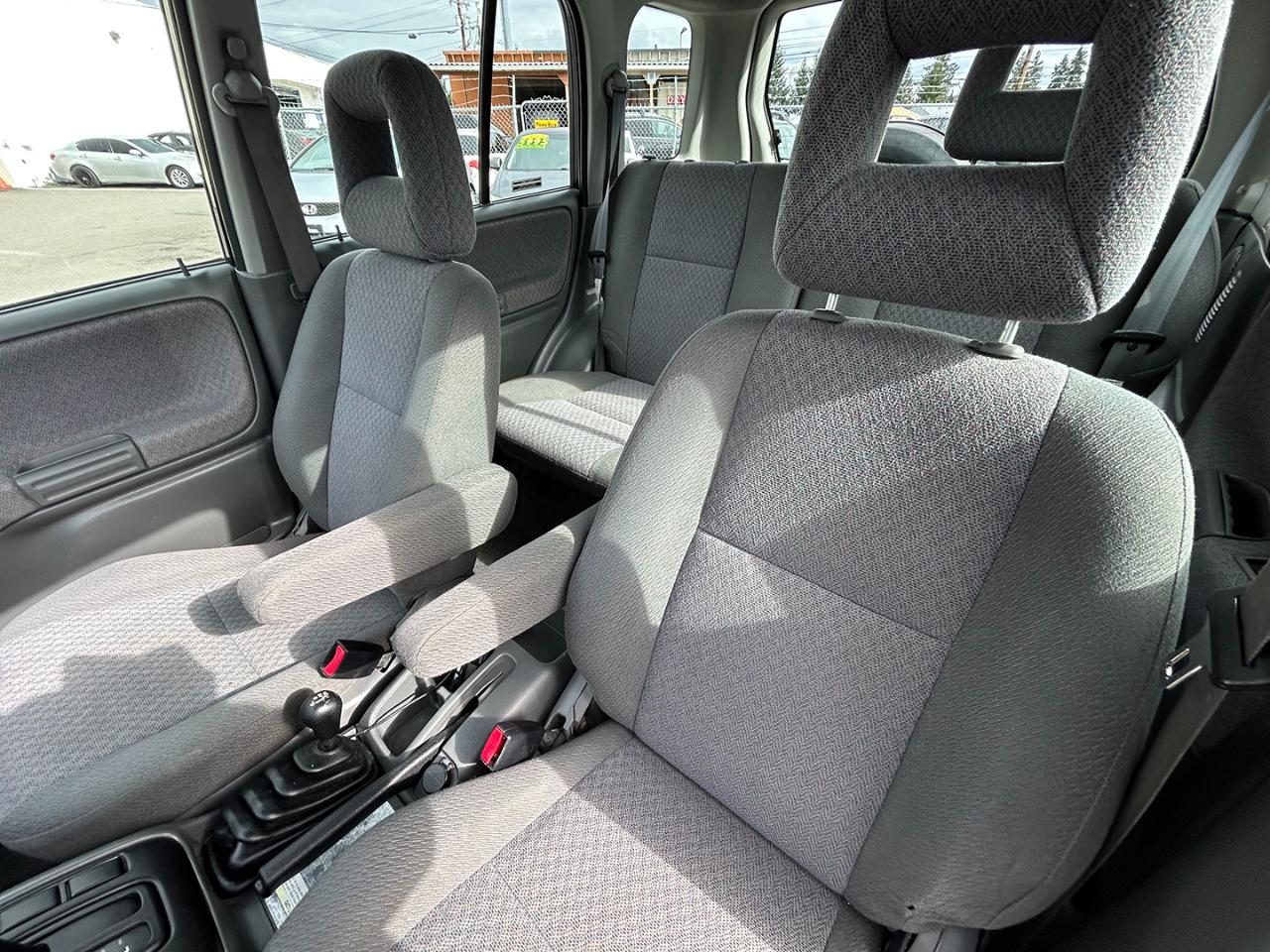 Chevrolet Tracker 4dr Hardtop 4WD Base 2002