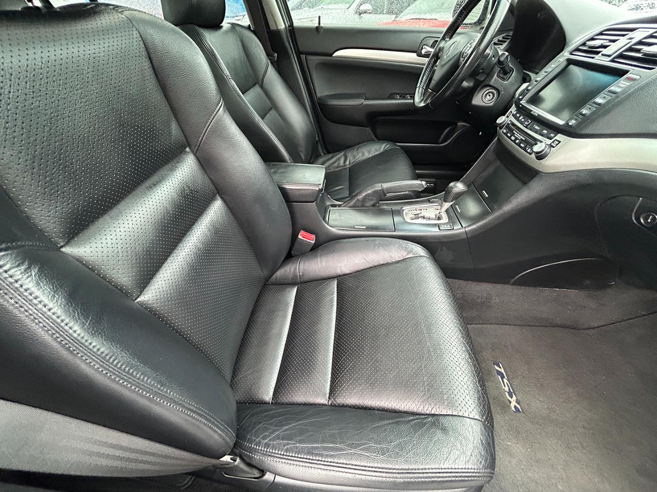 Acura TSX 4dr Sdn AT Navi 2006