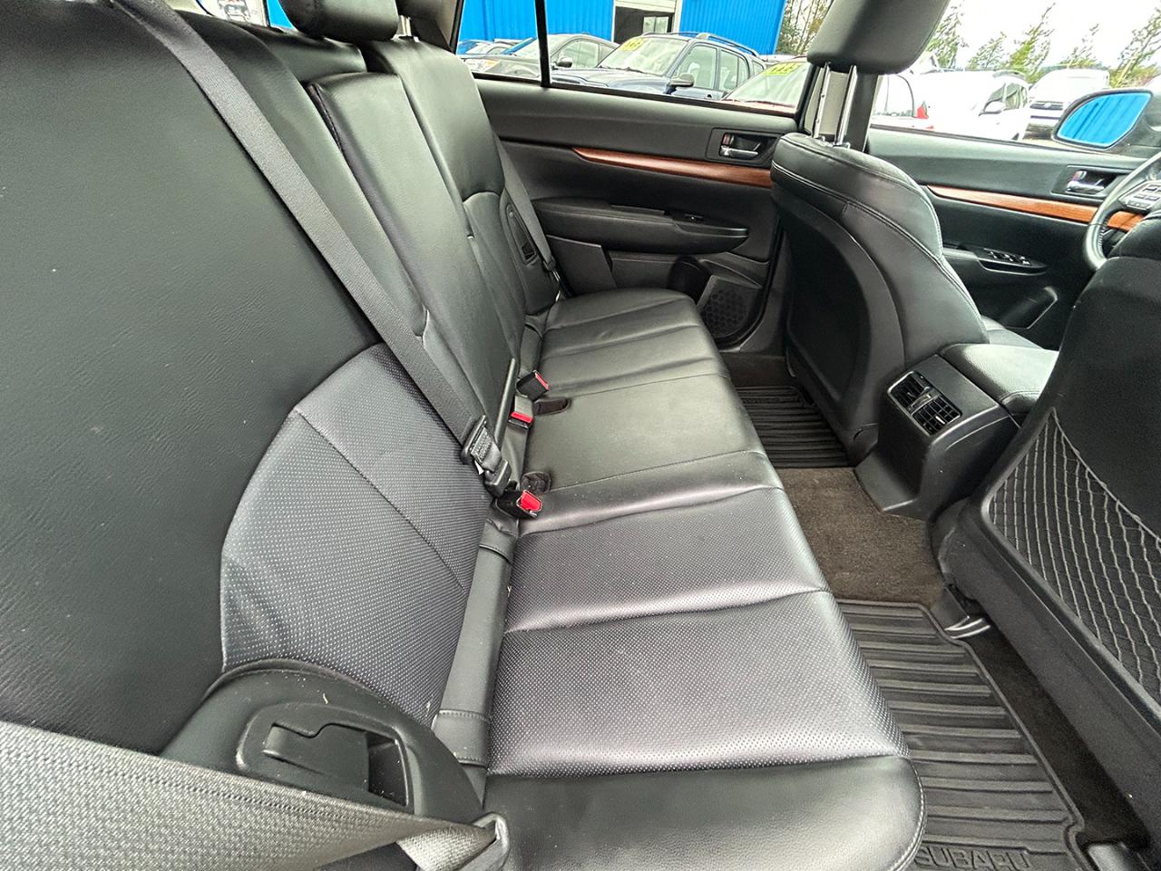 Subaru Outback 4dr Wgn H6 Auto 3.6R Limited 2013