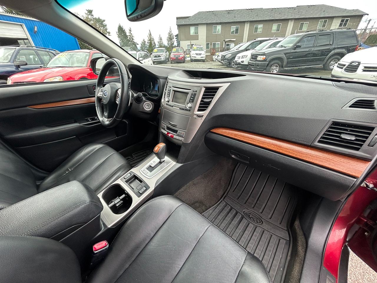 Subaru Outback 4dr Wgn H6 Auto 3.6R Limited 2013