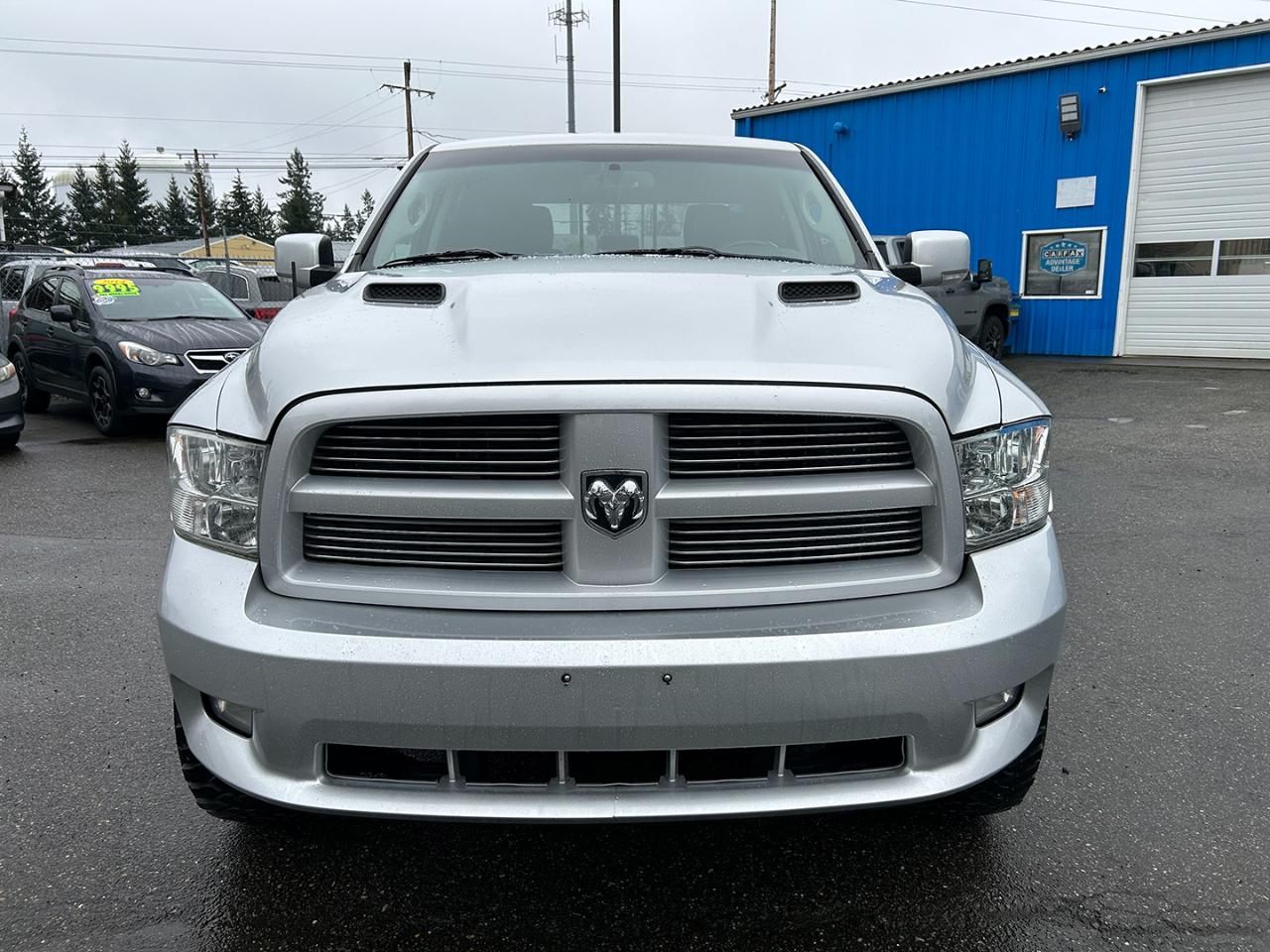 RAM 1500 4WD Crew Cab 140.5" Sport 2012