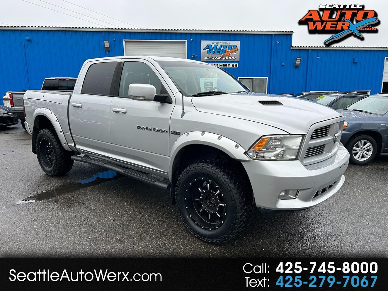 2012 RAM 1500 4WD Crew Cab 140.5" Sport