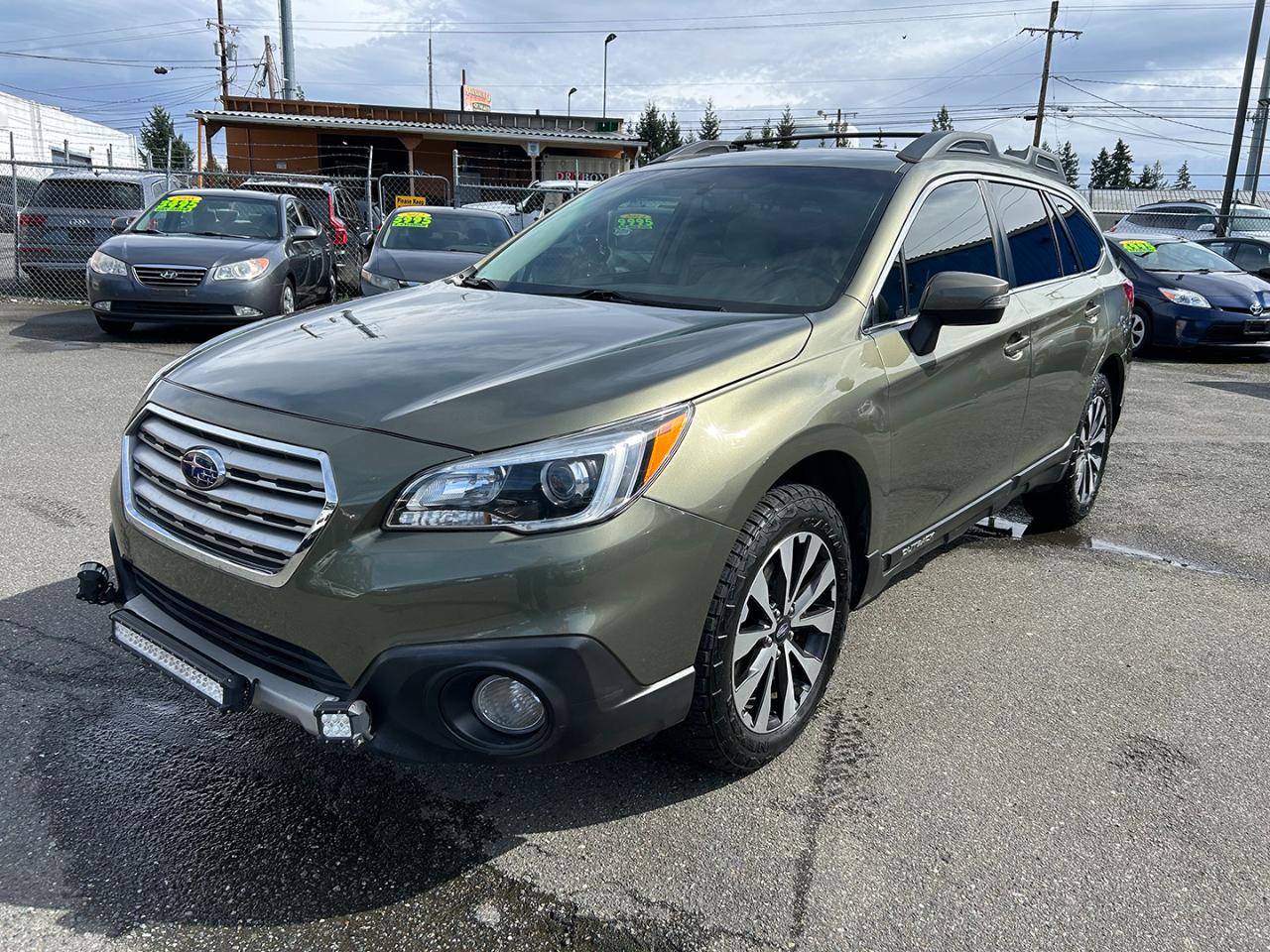 Subaru Outback 4dr Wgn 3.6R Limited 2015