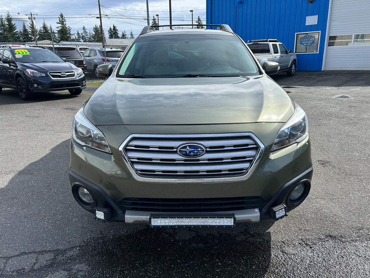 Subaru Outback 4dr Wgn 3.6R Limited 2015