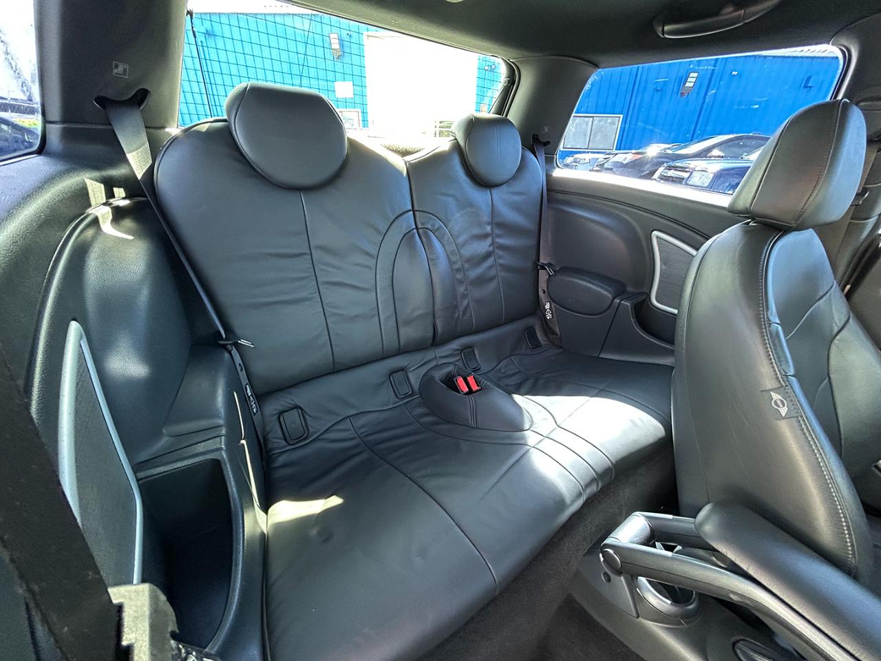 MINI Cooper Hardtop 2dr Cpe S 2006