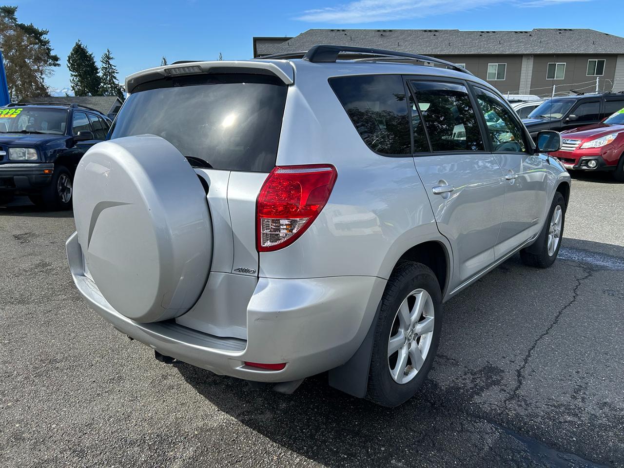 Toyota RAV4 4dr Limited 4-cyl 4WD (Natl) 2006