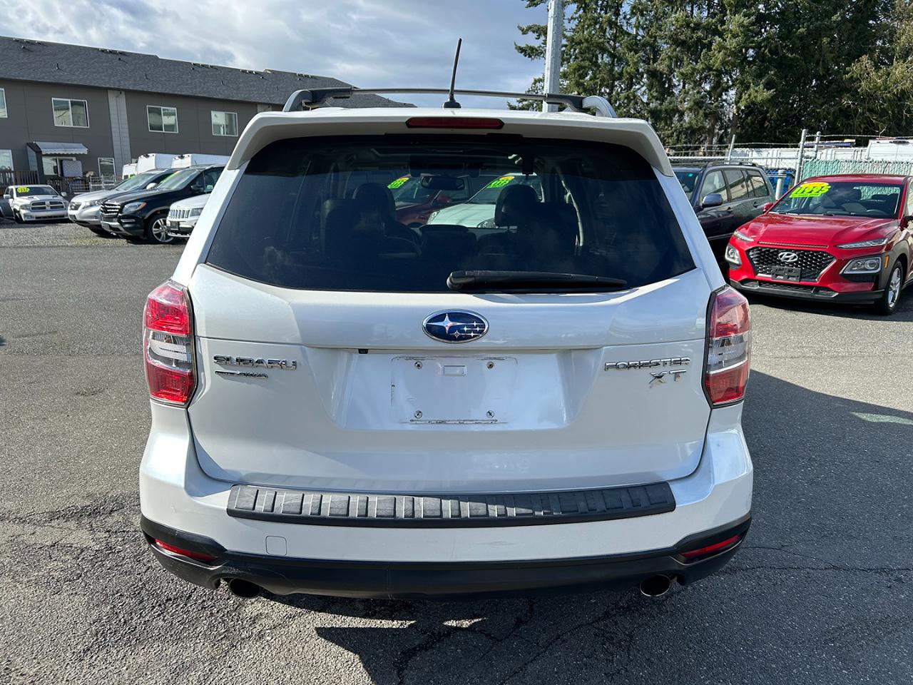 Subaru Forester 4dr CVT 2.0XT Touring 2015