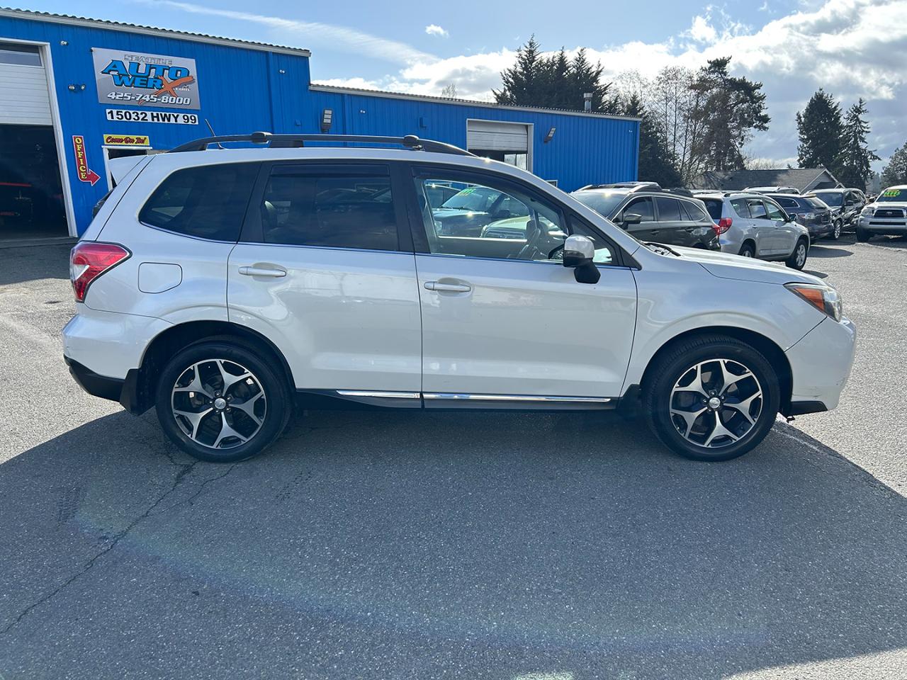Subaru Forester 4dr CVT 2.0XT Touring 2015