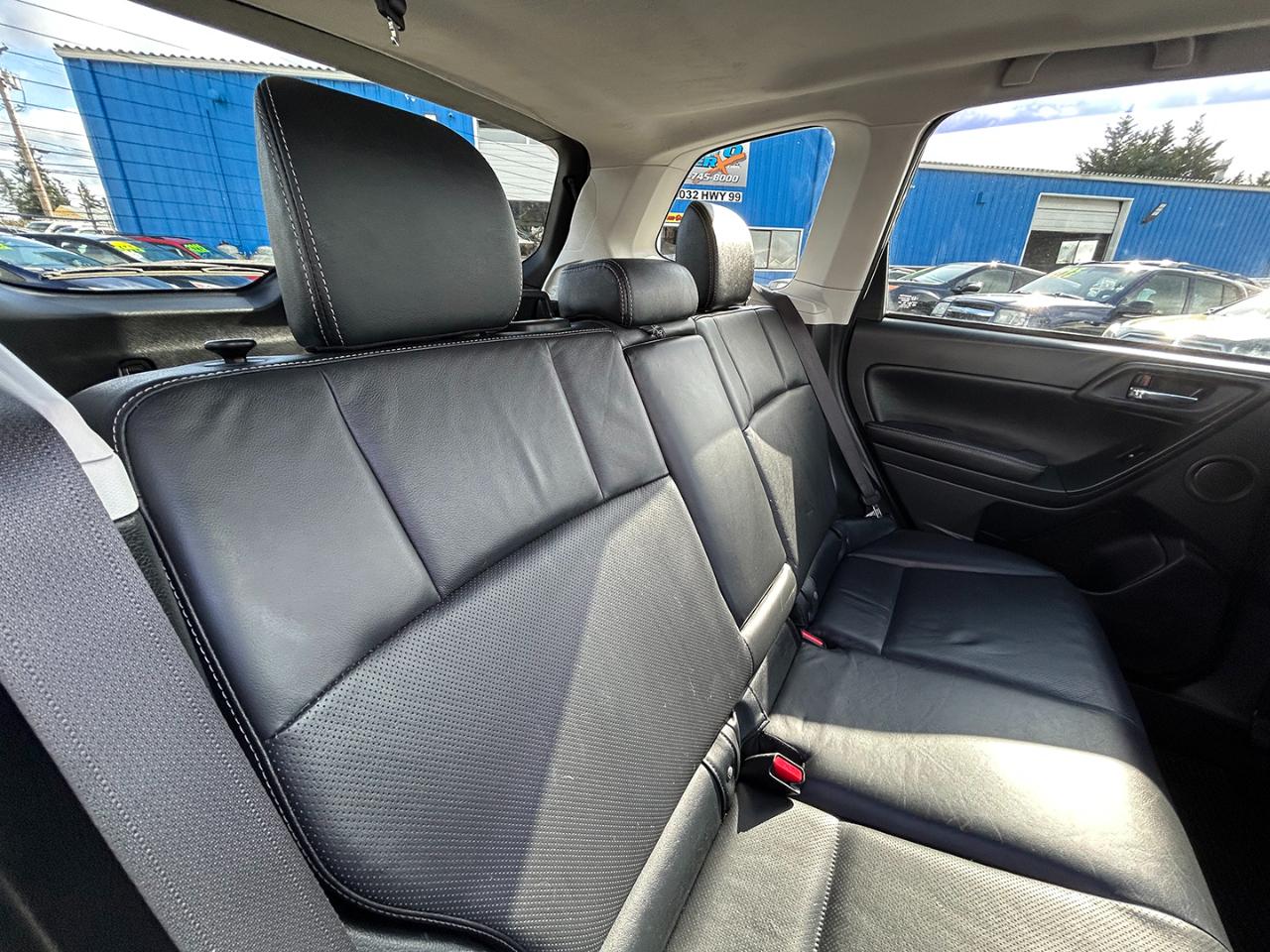 Subaru Forester 4dr CVT 2.0XT Touring 2015