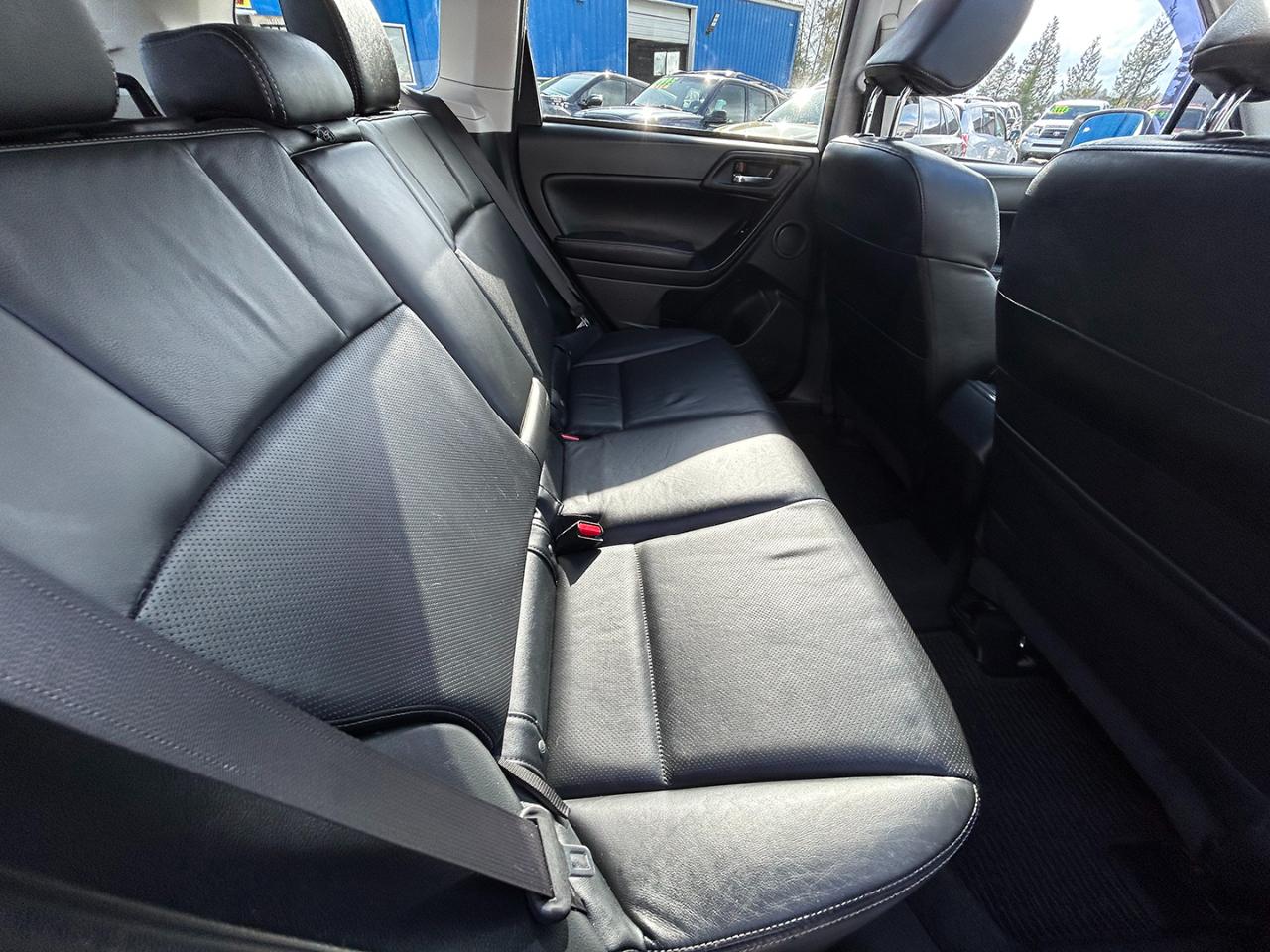 Subaru Forester 4dr CVT 2.0XT Touring 2015