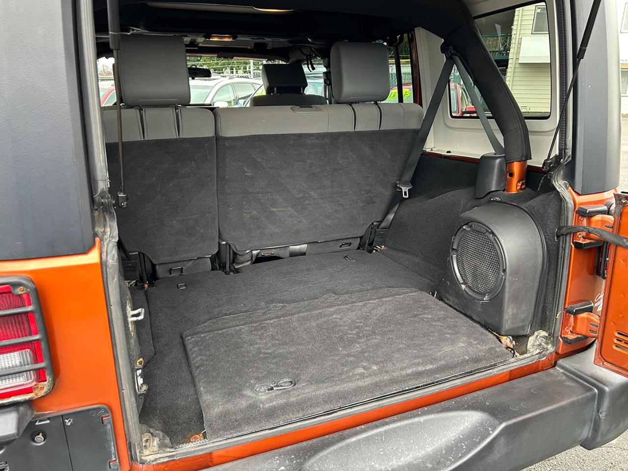 Jeep Wrangler Unlimited 4WD 4dr Rubicon 2010