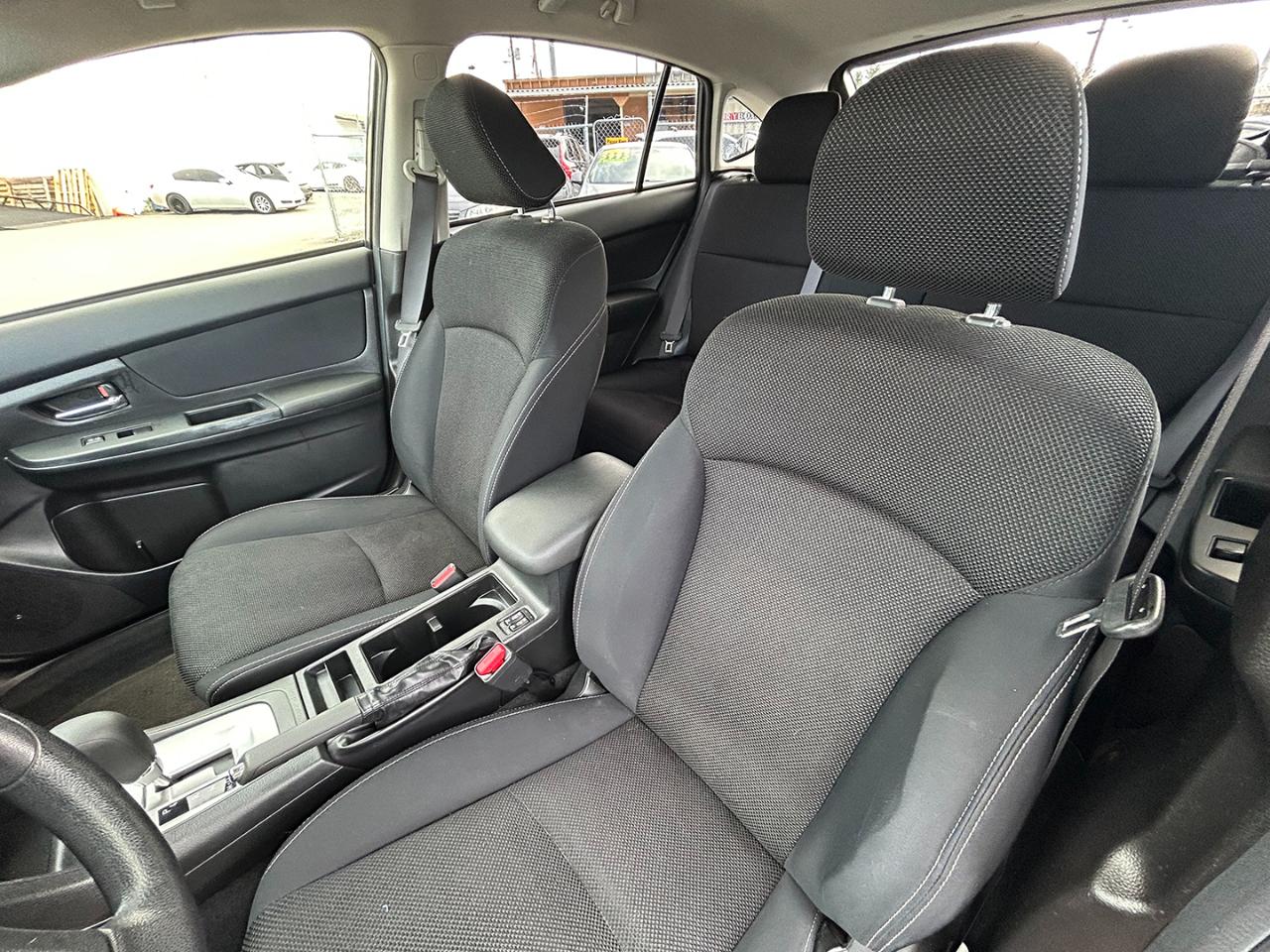 Subaru XV Crosstrek 5dr Auto 2.0i Premium 2013