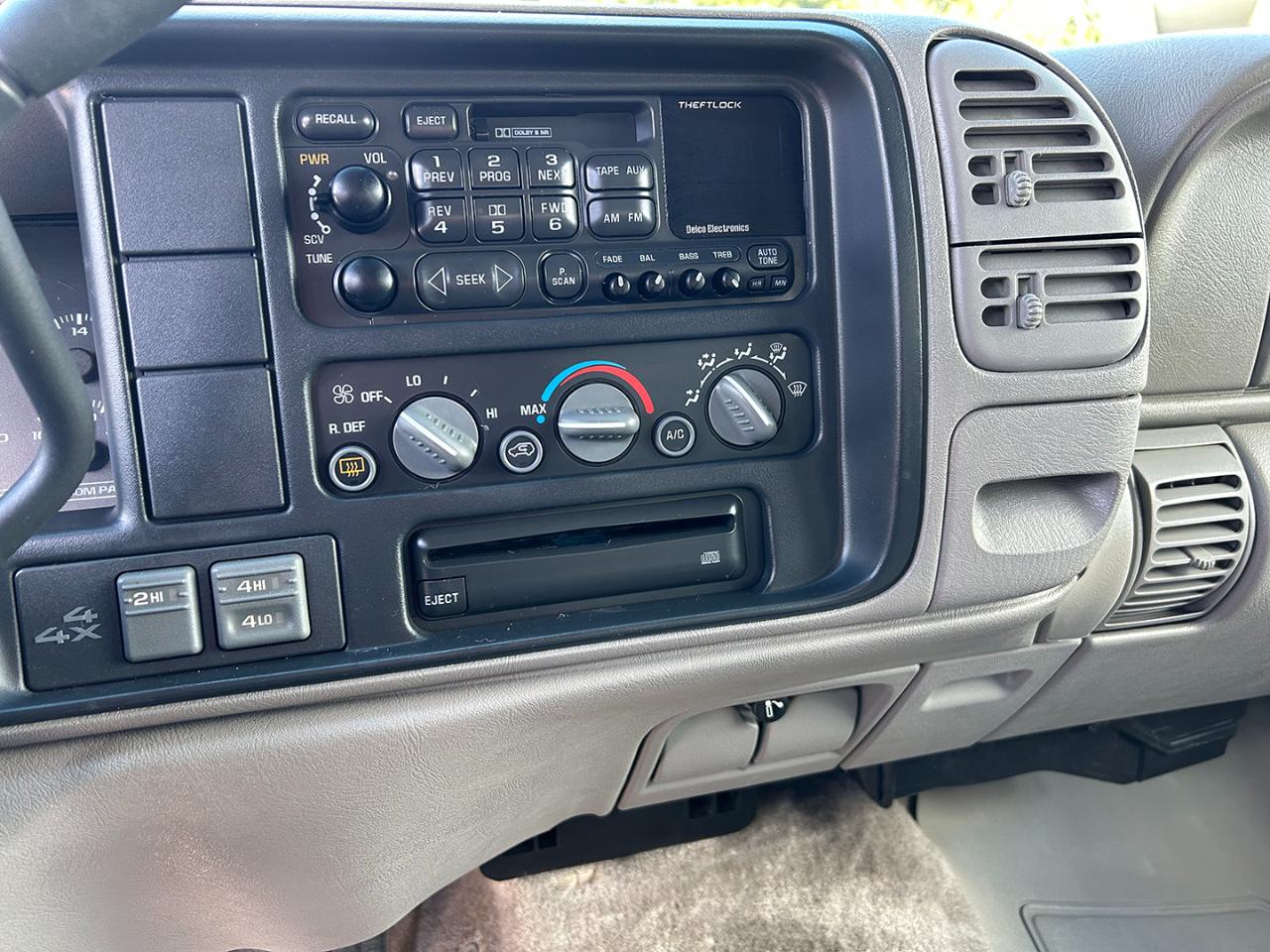 GMC Yukon 1500 4dr 4WD 1997