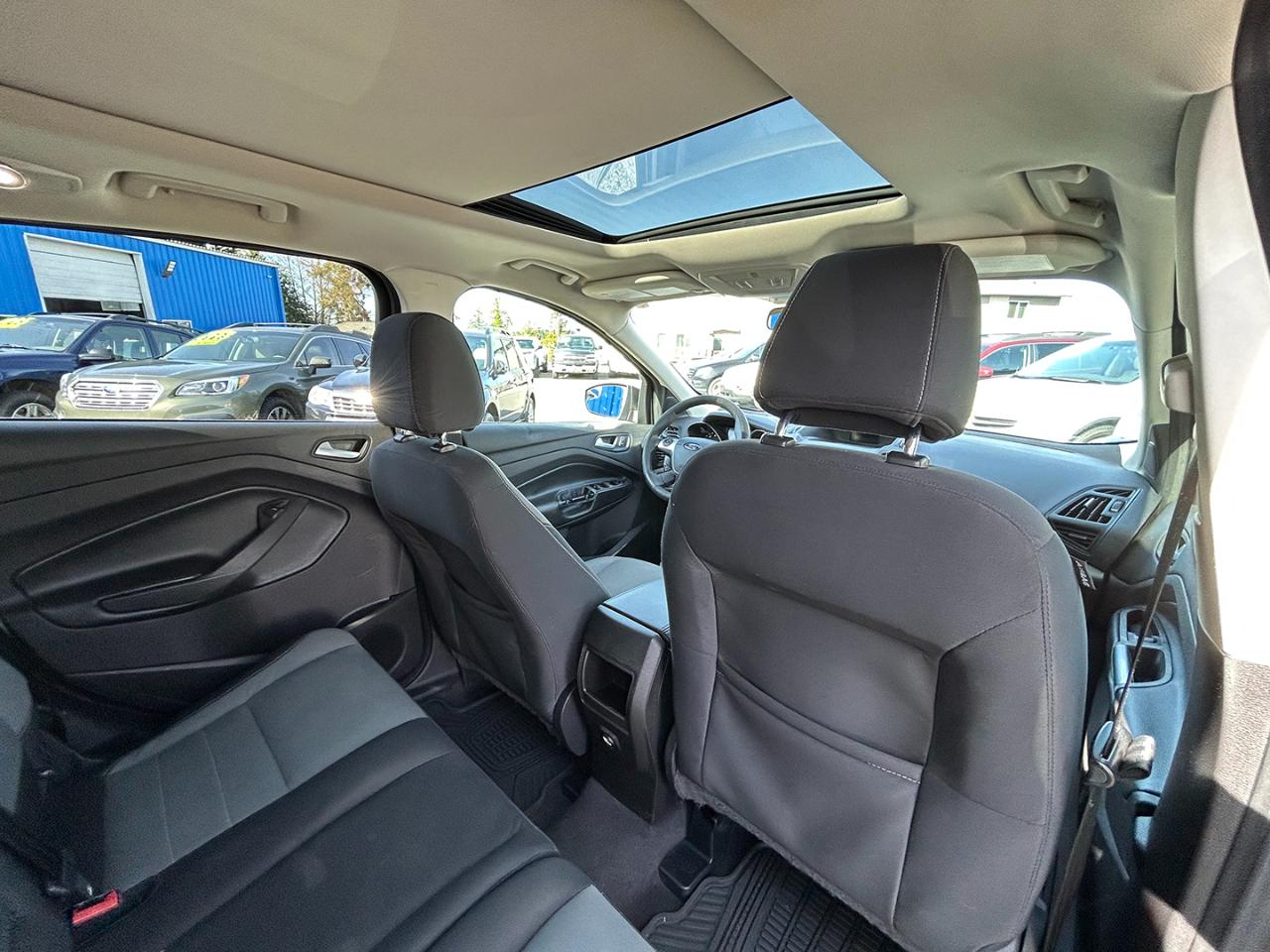 Ford Escape 4WD 4dr SE 2015