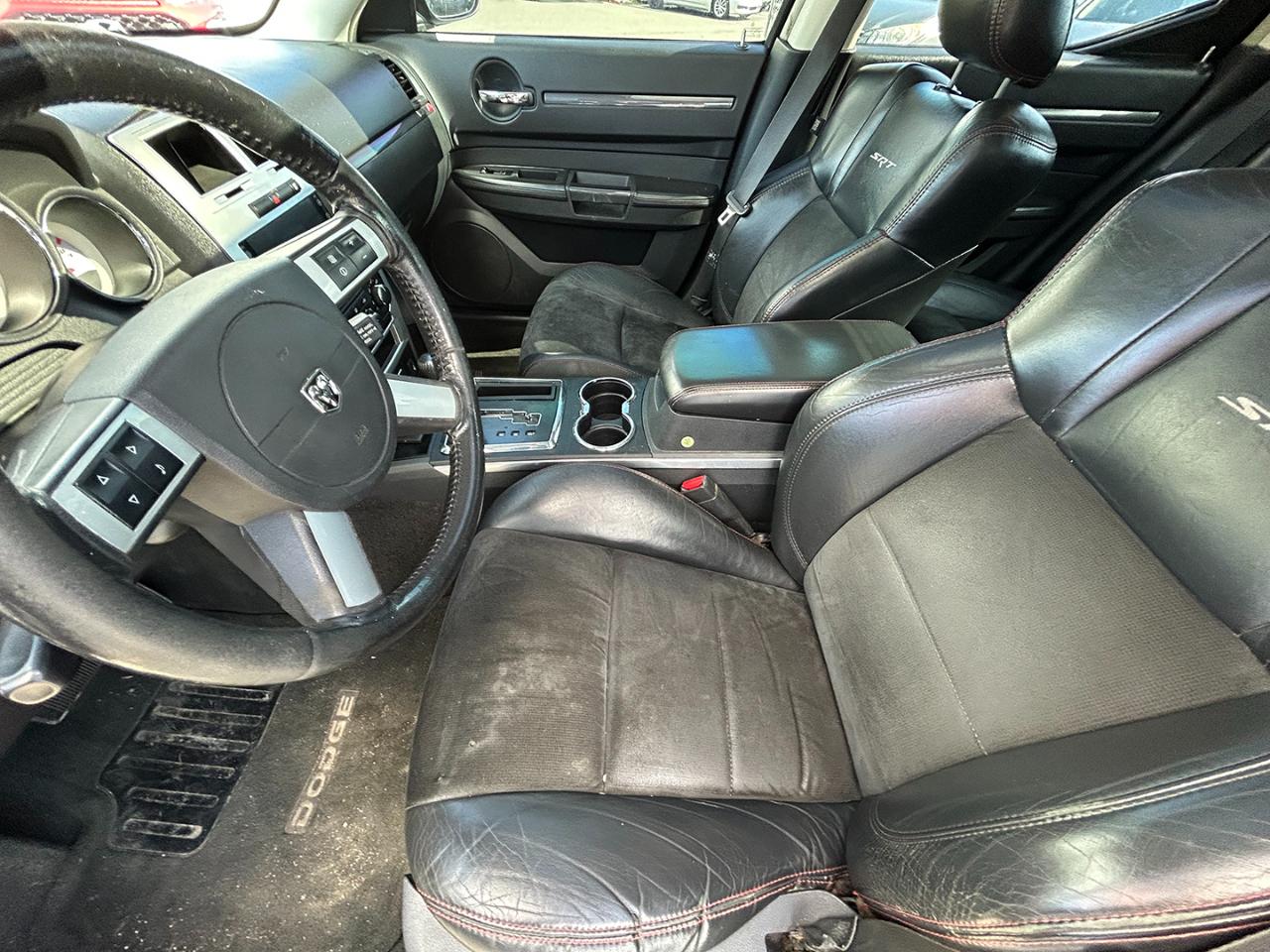 Dodge Charger 4dr Sdn SRT8 RWD 2008