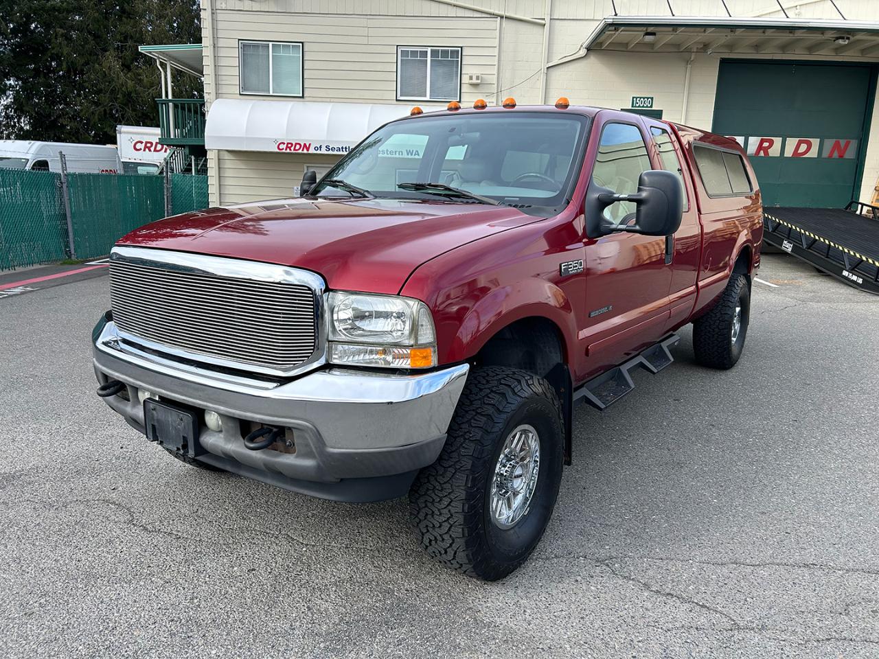 Ford Super Duty F-350 SRW Supercab 142" Lariat 4WD 2002