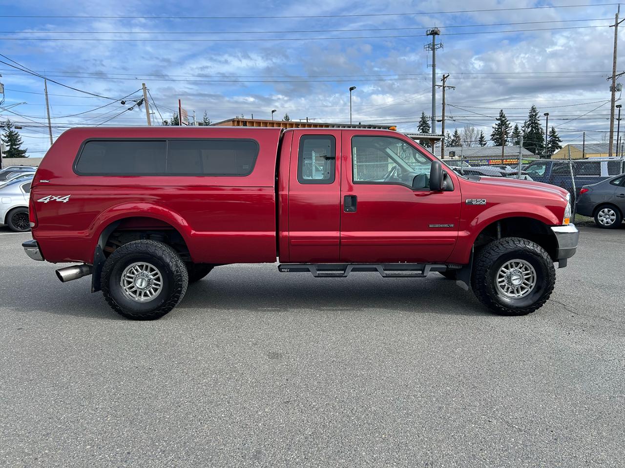 Ford Super Duty F-350 SRW Supercab 142" Lariat 4WD 2002