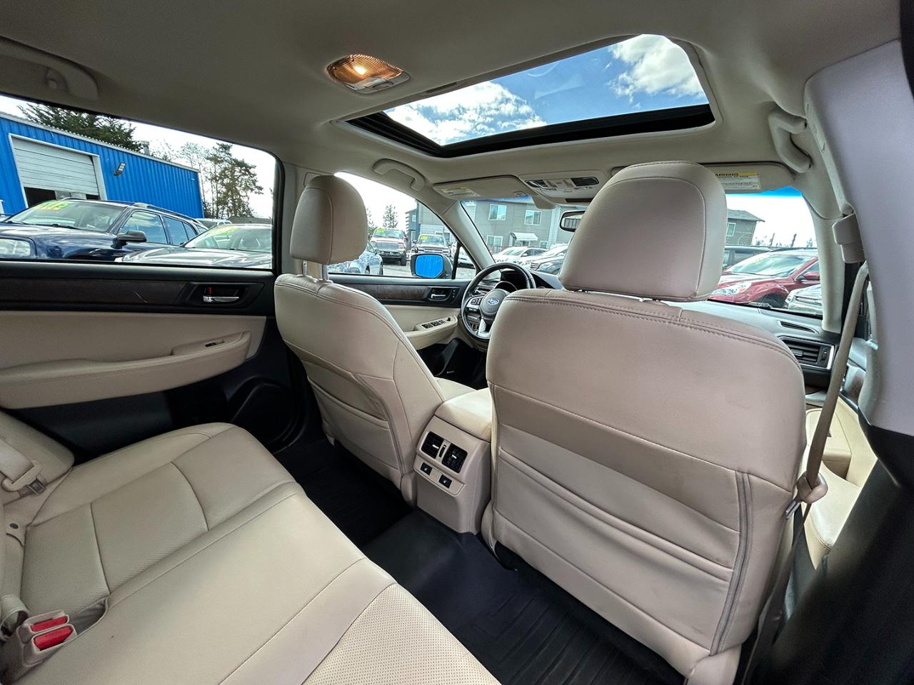 Subaru Outback 4dr Wgn 2.5i Limited 2016