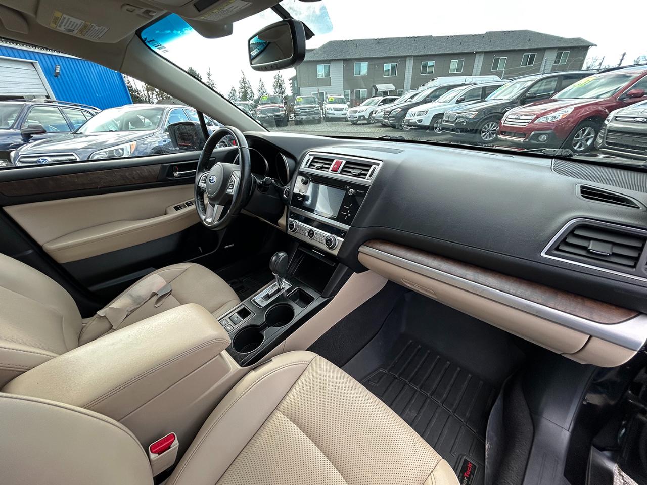 Subaru Outback 4dr Wgn 2.5i Limited 2016