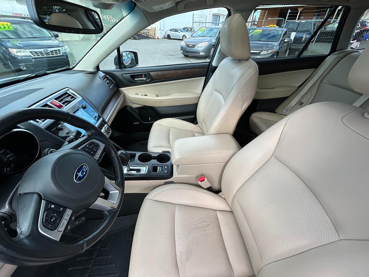 Subaru Outback 4dr Wgn 2.5i Limited 2016