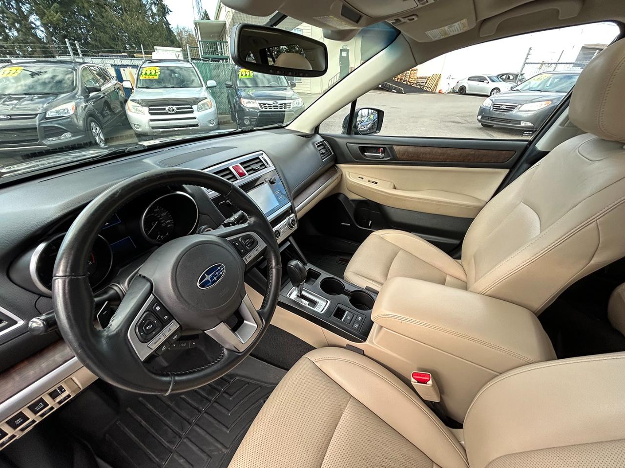 Subaru Outback 4dr Wgn 2.5i Limited 2016