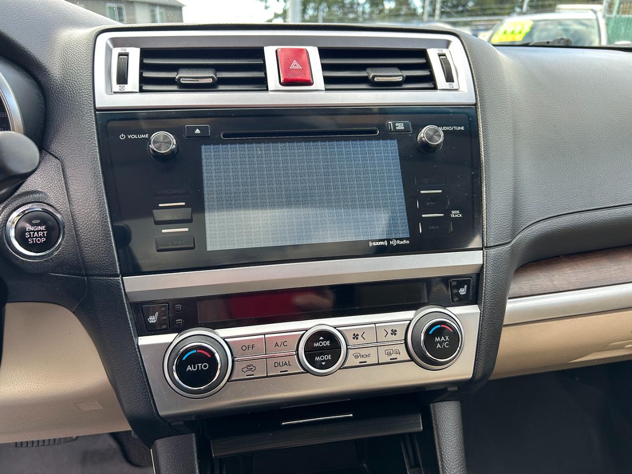 Subaru Outback 4dr Wgn 2.5i Limited 2016