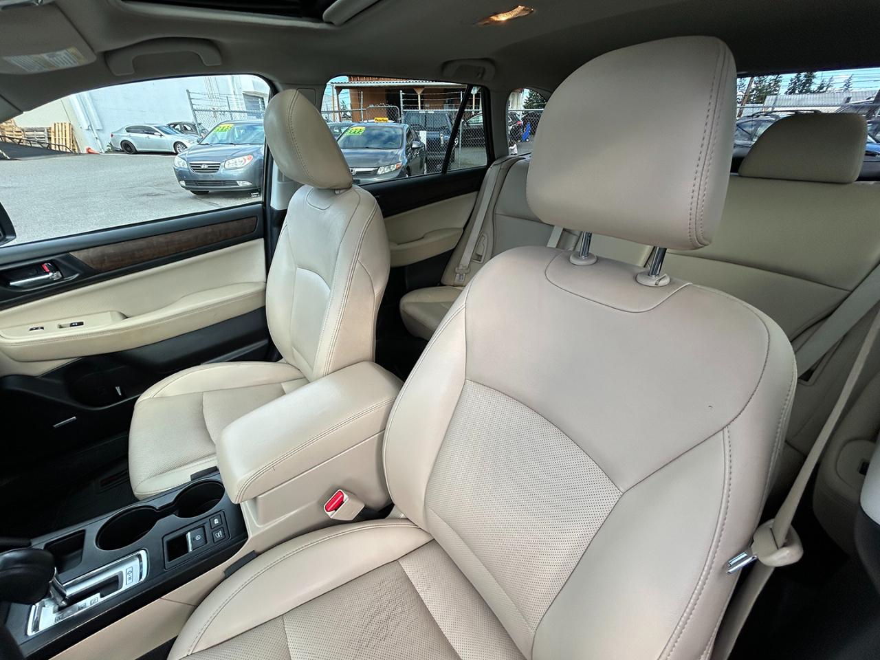 Subaru Outback 4dr Wgn 2.5i Limited 2016