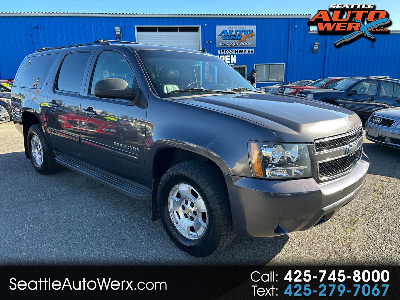 2011 Chevrolet Suburban 4WD 4dr 1500 LT