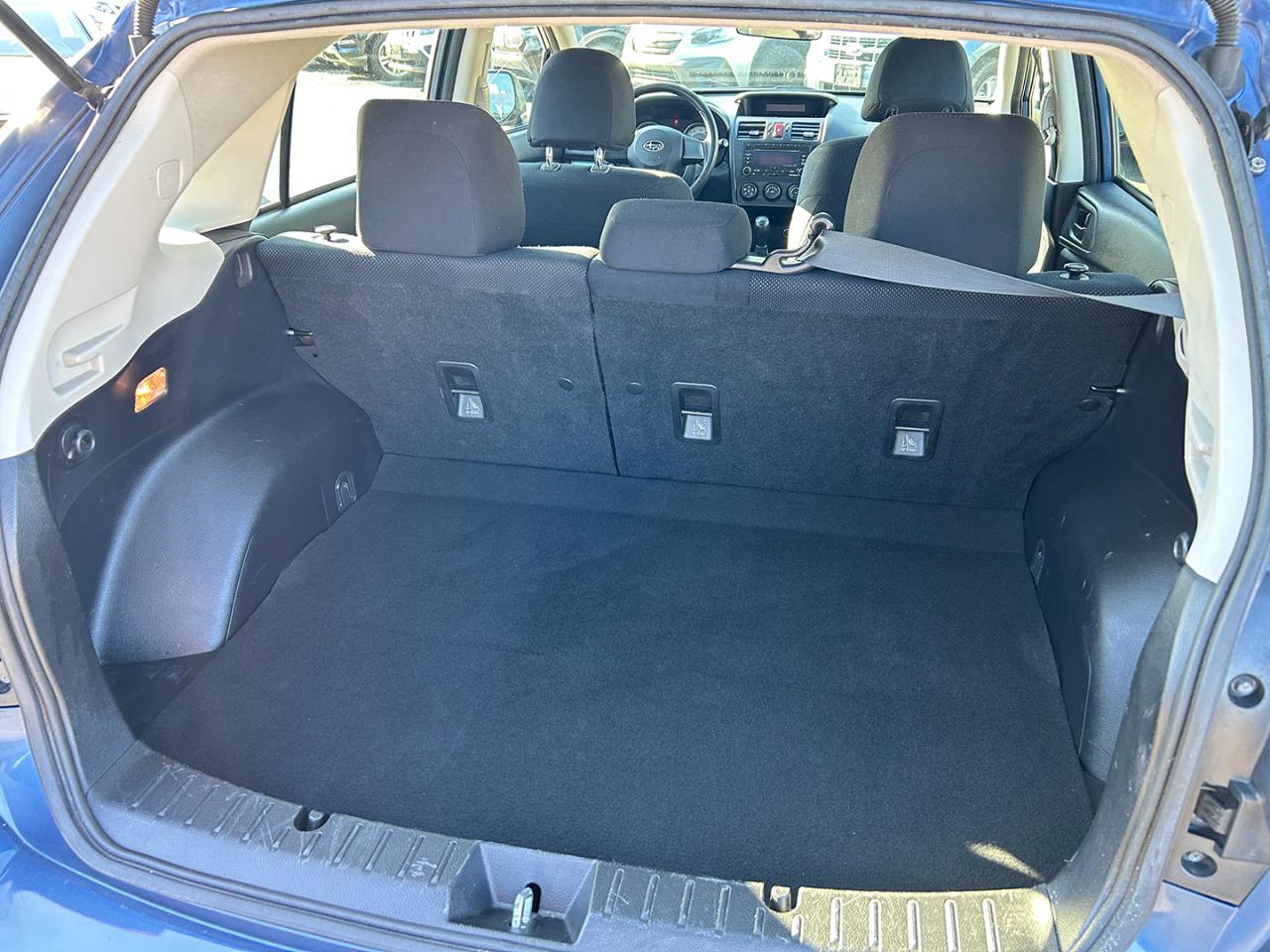 Subaru Impreza Wagon 5dr Man 2.0i 2012