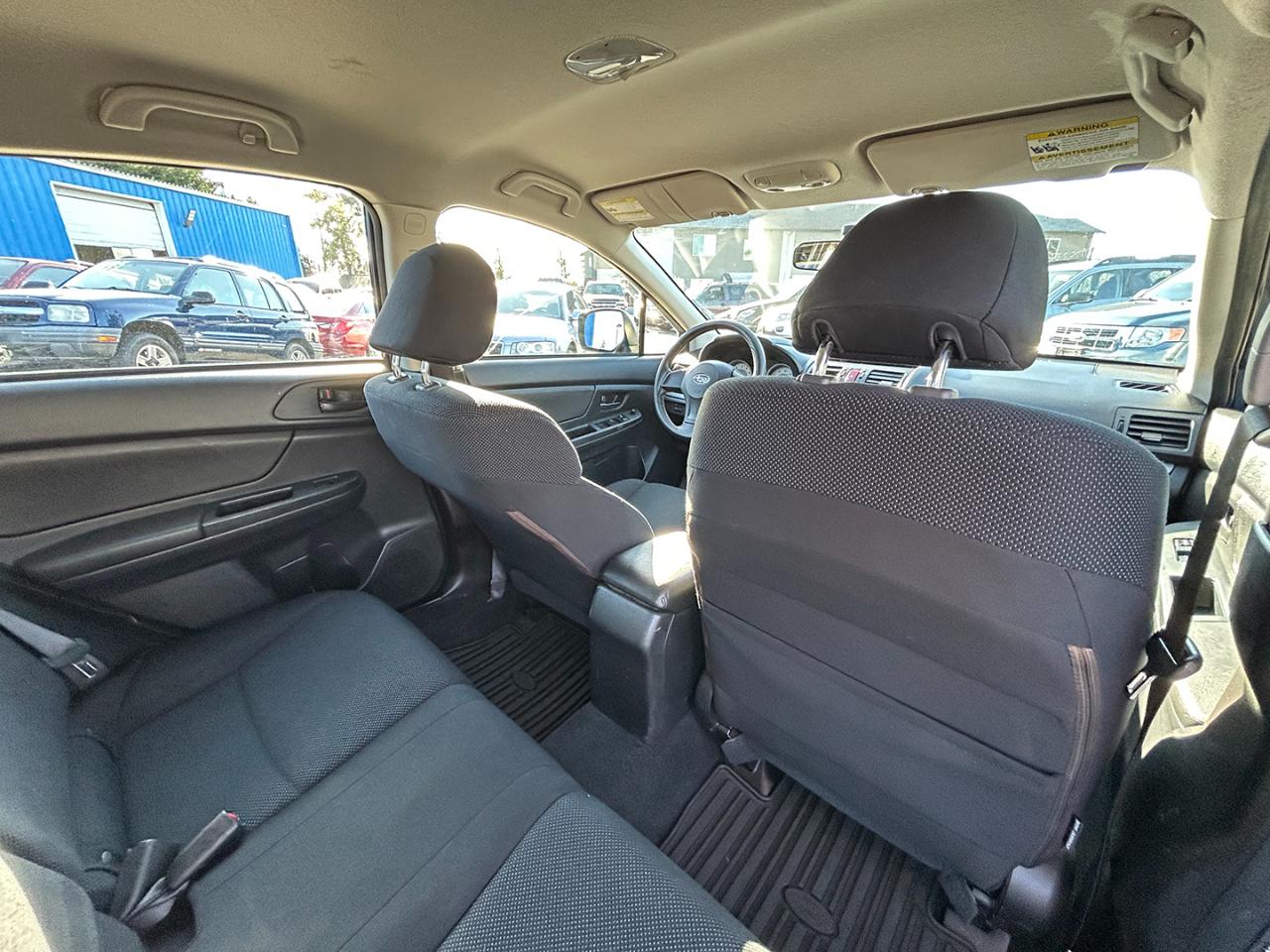 Subaru Impreza Wagon 5dr Man 2.0i 2012