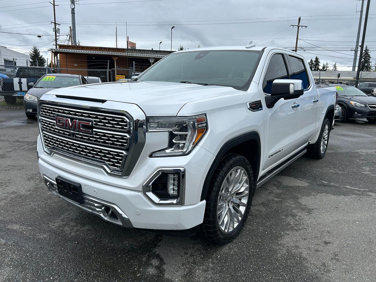 GMC Sierra 1500 4WD Crew Cab 147" Denali 2019