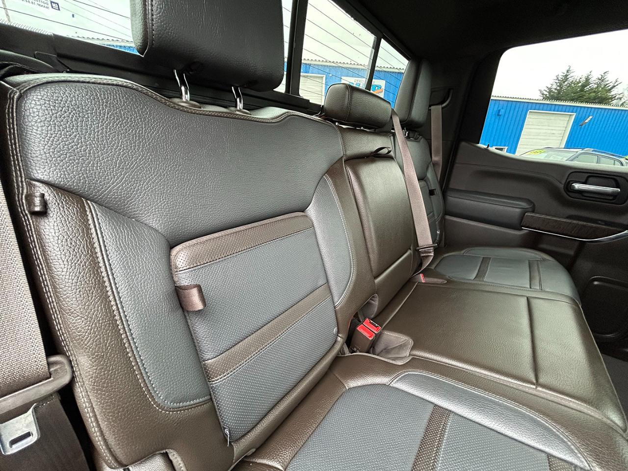 GMC Sierra 1500 4WD Crew Cab 147" Denali 2019