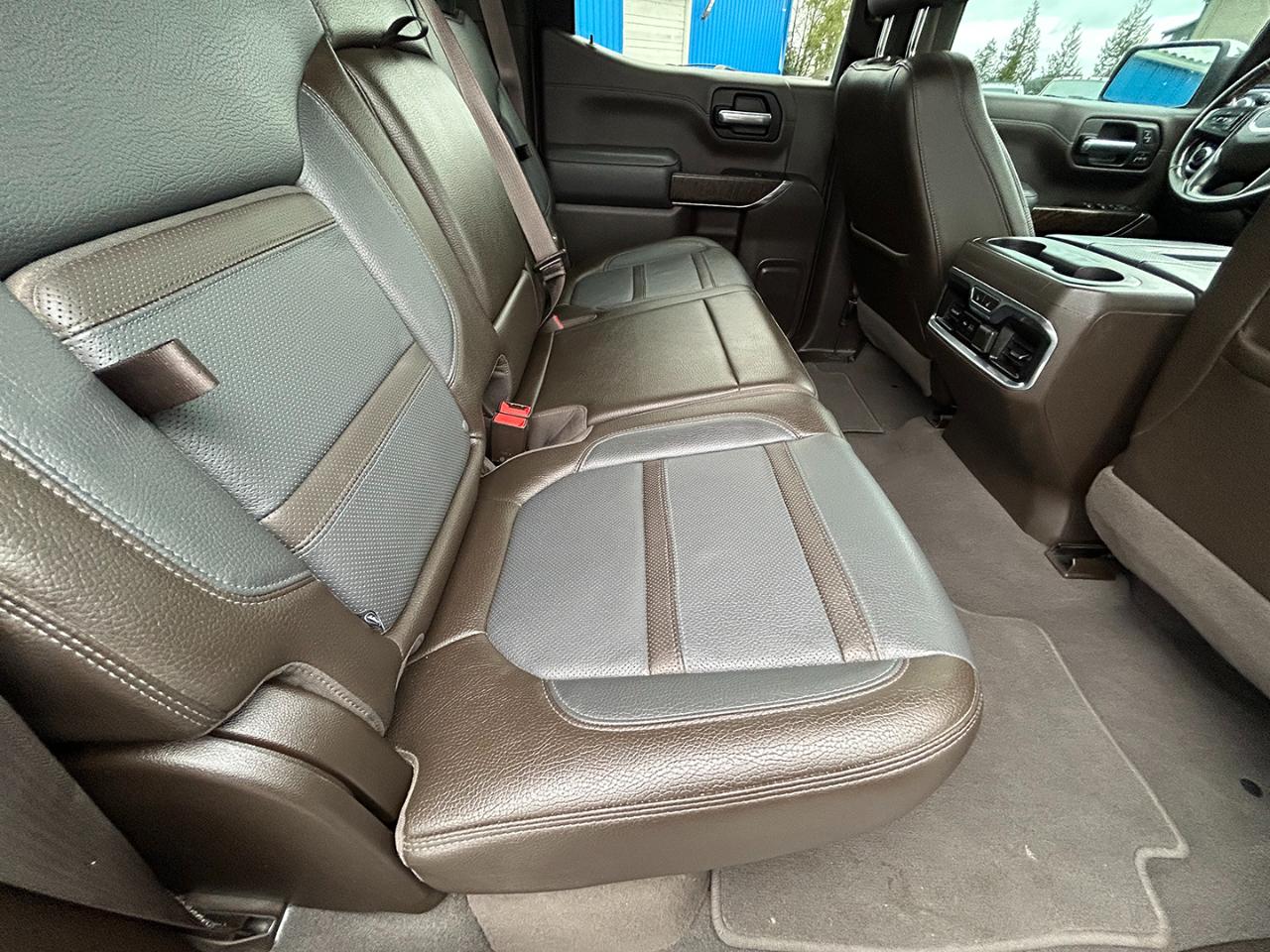 GMC Sierra 1500 4WD Crew Cab 147" Denali 2019