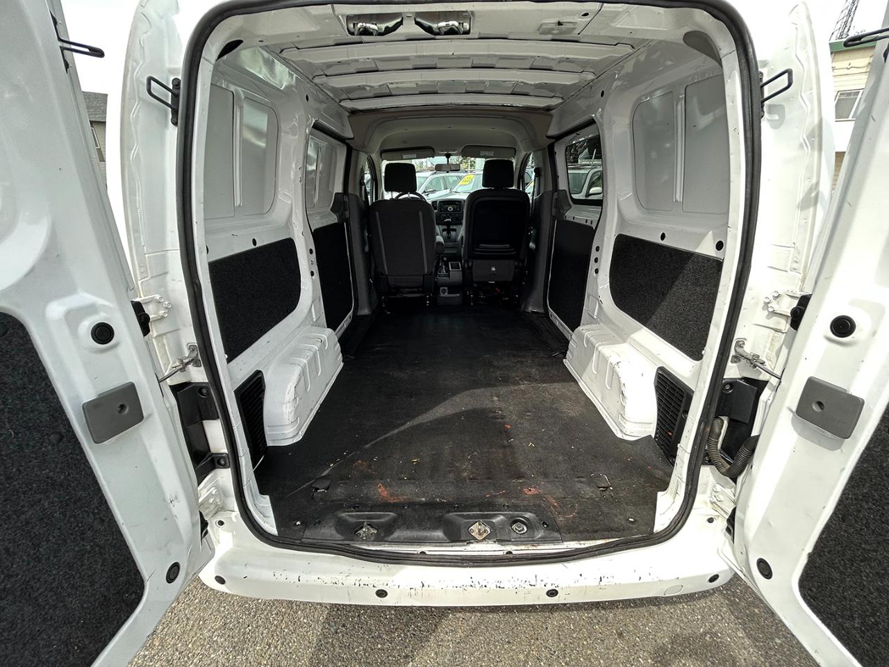 Nissan NV200 I4 SV 2016