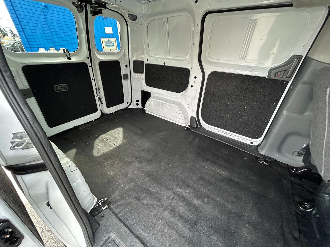 Nissan NV200 I4 SV 2016