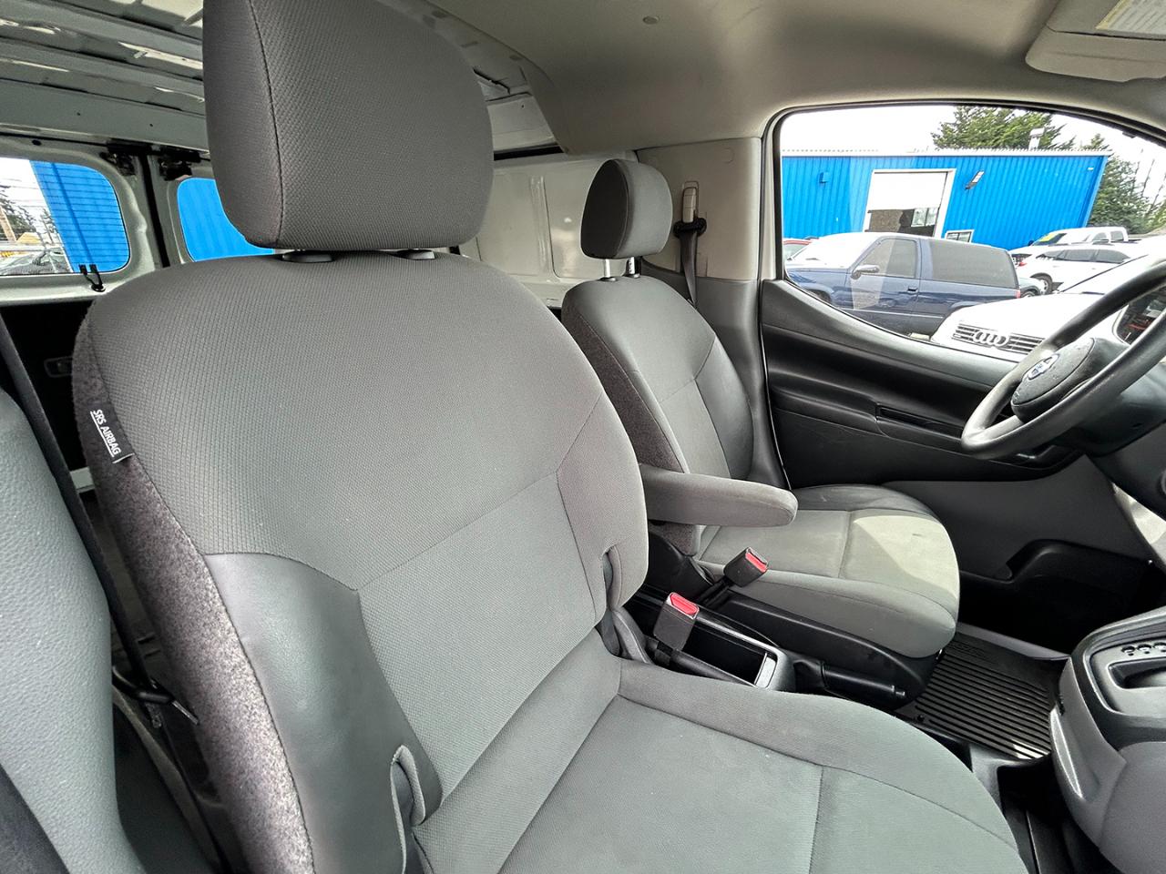 Nissan NV200 I4 SV 2016