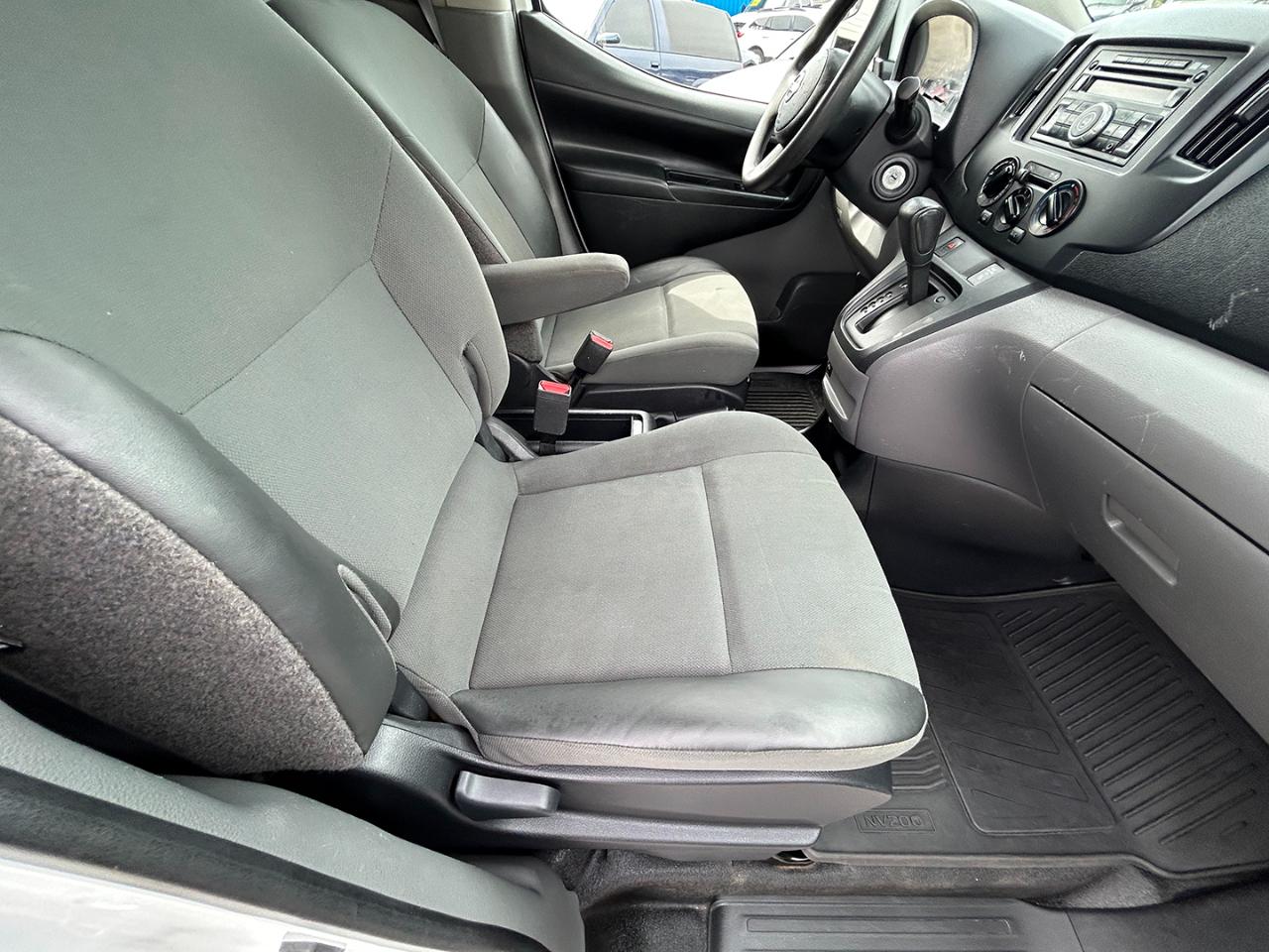 Nissan NV200 I4 SV 2016