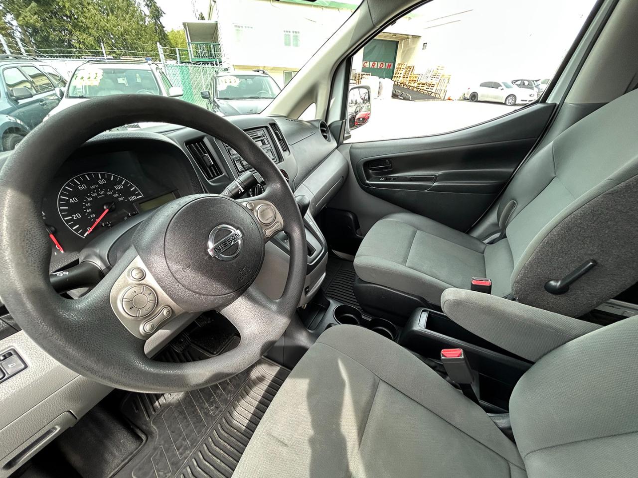Nissan NV200 I4 SV 2016