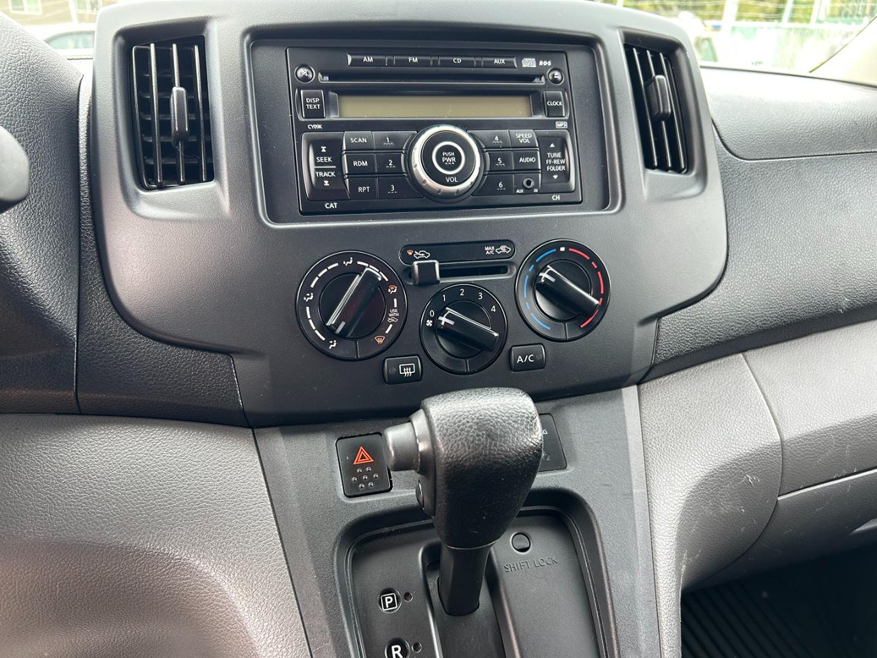 Nissan NV200 I4 SV 2016