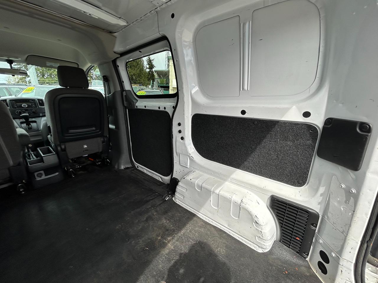 Nissan NV200 I4 SV 2016