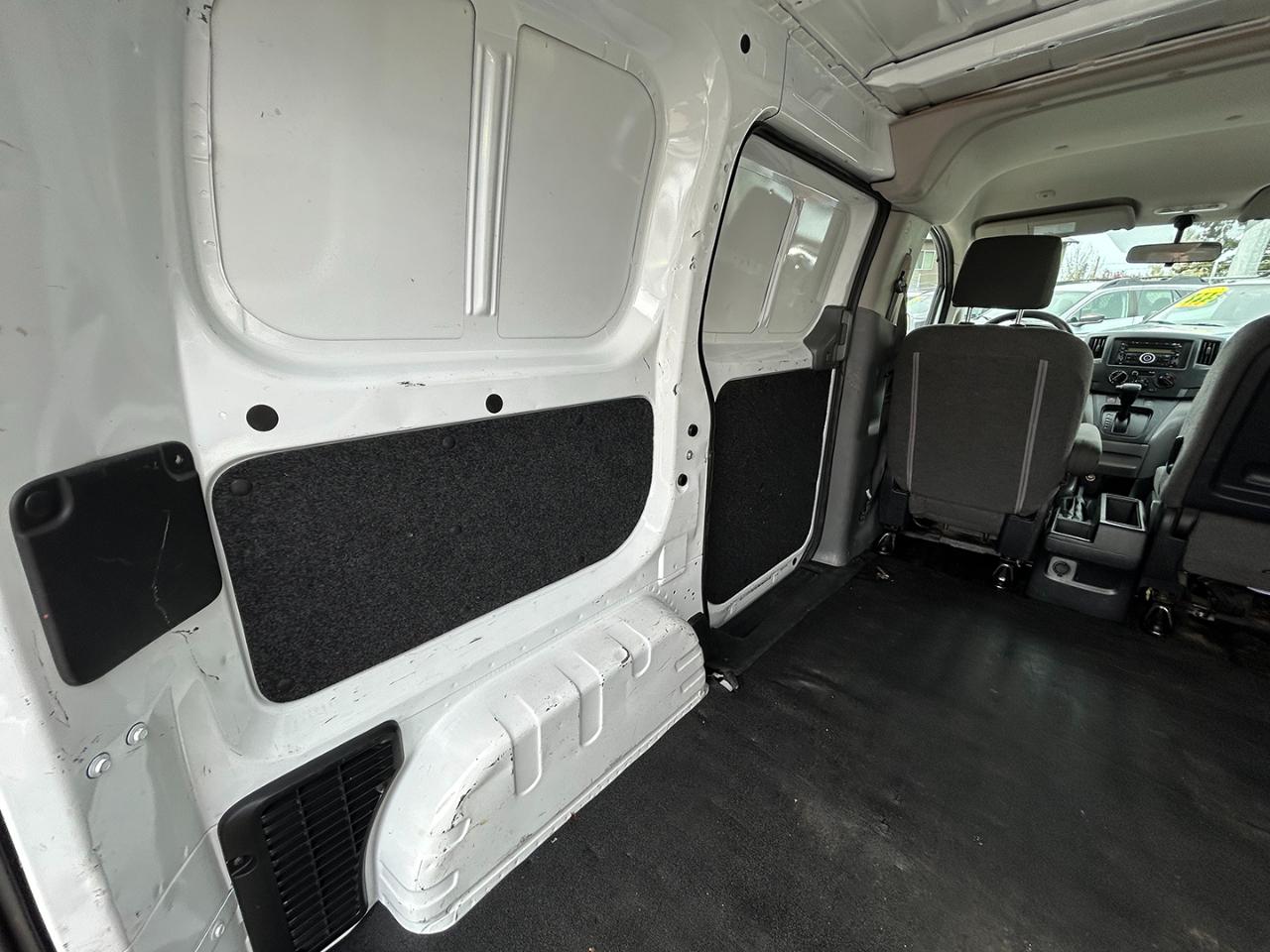 Nissan NV200 I4 SV 2016
