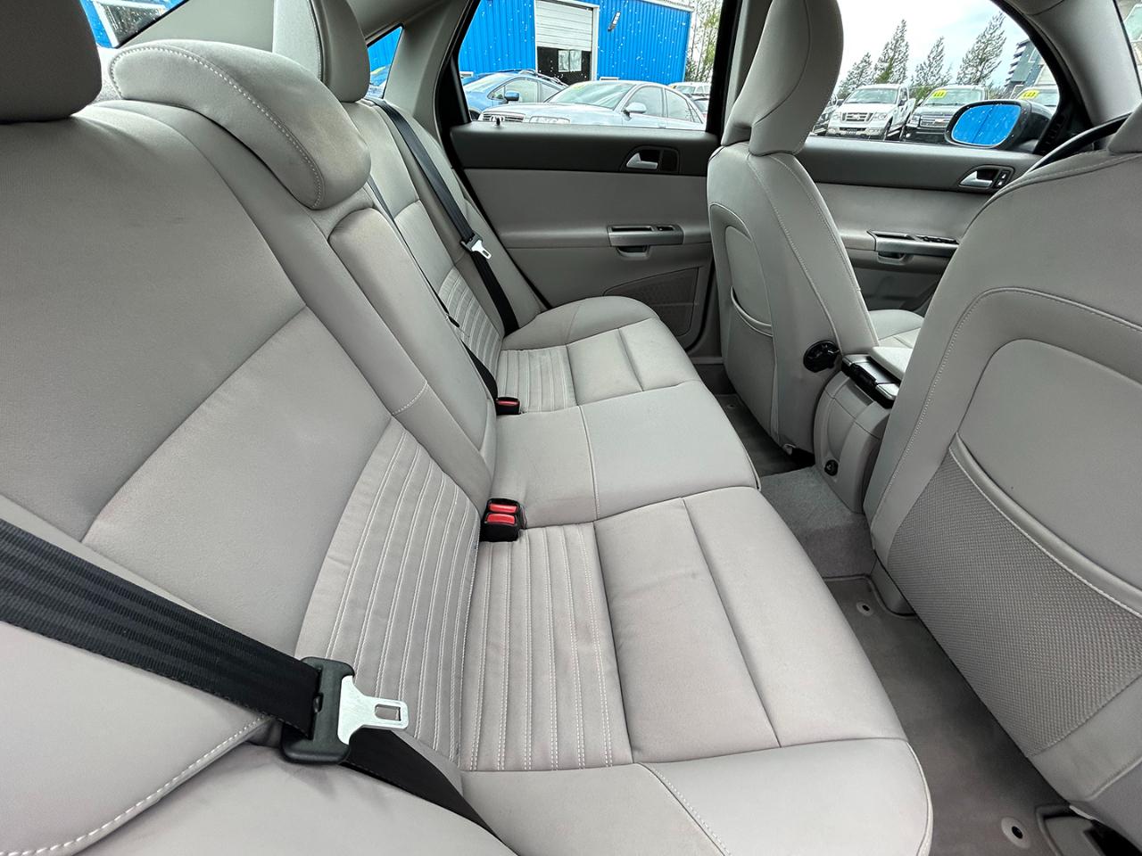 Volvo S40 4dr Sdn Auto FWD 2010