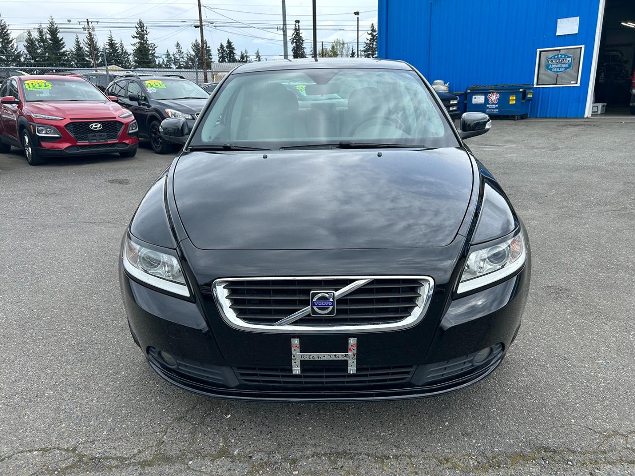 Volvo S40 4dr Sdn Auto FWD 2010