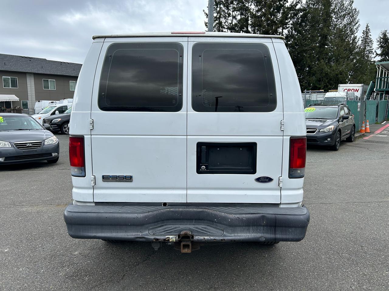 Ford Econoline Cargo Van E-350 Super Duty Recreational 2007