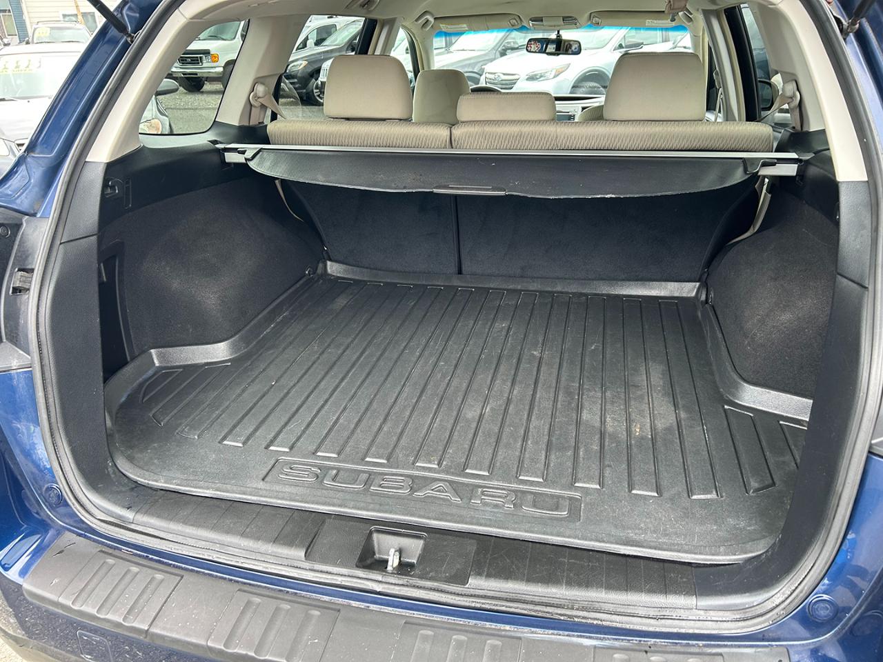 Subaru Outback 4dr Wgn H4 Auto 2.5i Premium All-Weather 2010