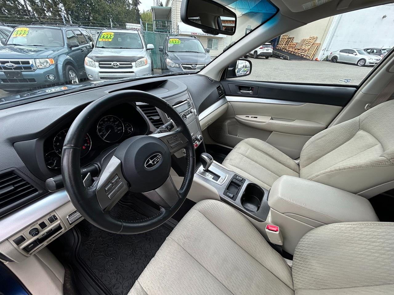 Subaru Outback 4dr Wgn H4 Auto 2.5i Premium All-Weather 2010