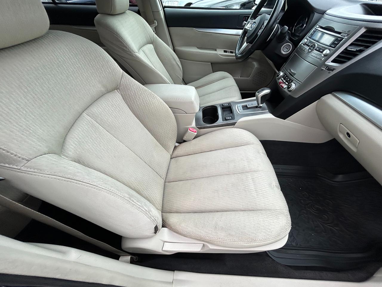 Subaru Outback 4dr Wgn H4 Auto 2.5i Premium All-Weather 2010