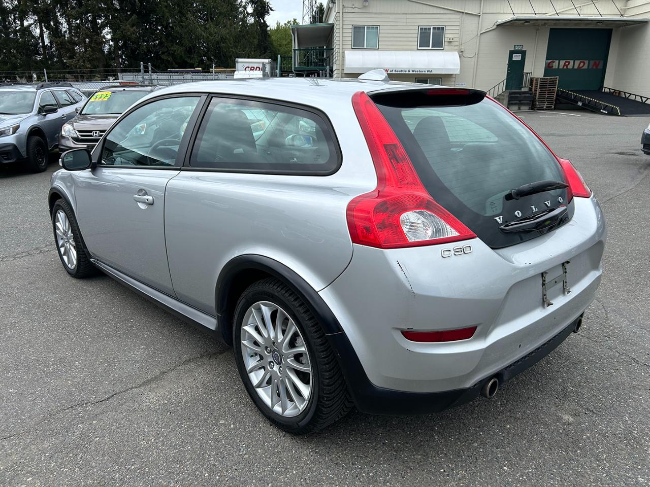 Volvo C30 2dr Cpe Auto w/Moonroof 2011