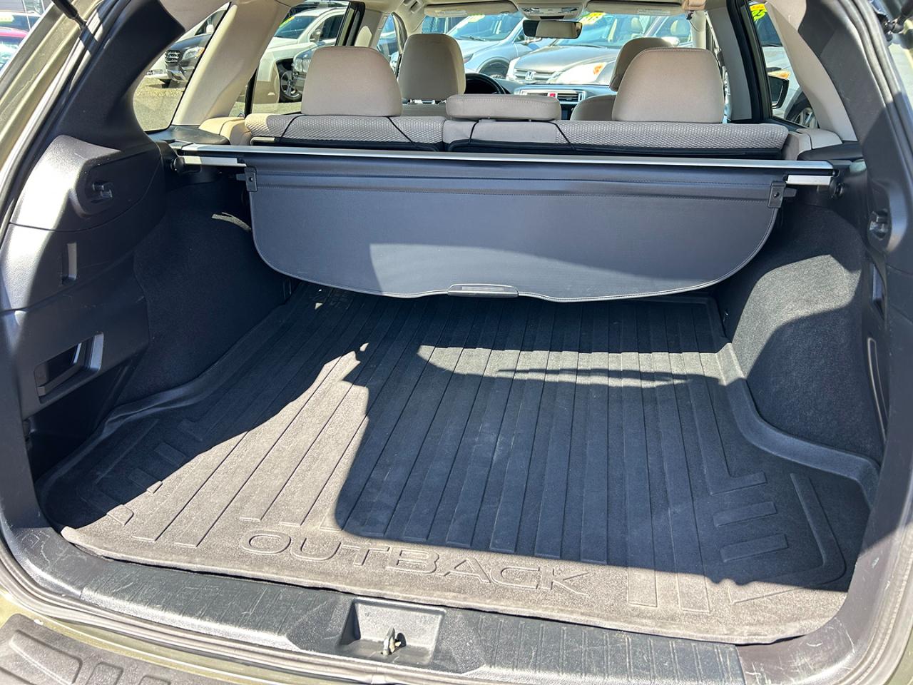 Subaru Outback 2.5i Premium 2017